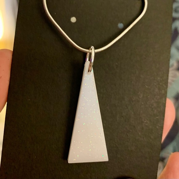 BeachTiff White Resin Angle Pendant - Picture 1 of 1